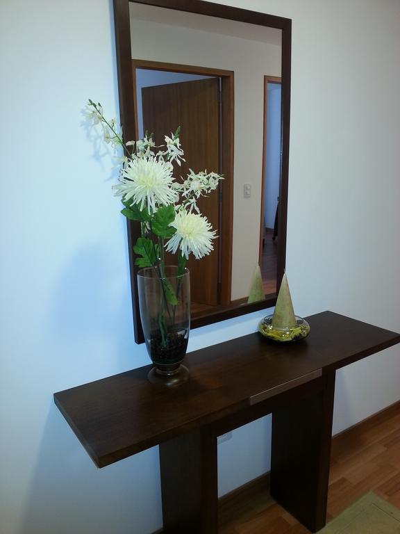 Suites Metropoli Edificio Torino Кито Екстериор снимка